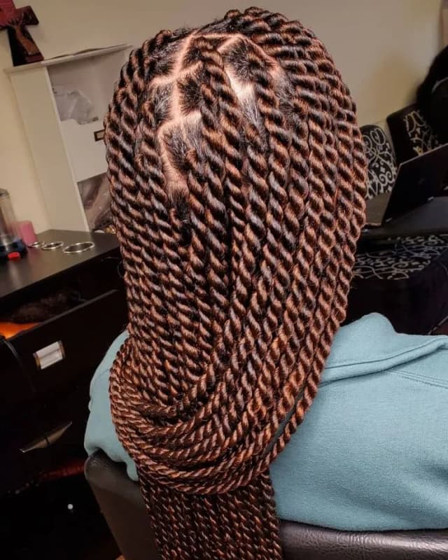 Twists - Exemple 3 coiffures africain à Edmundston